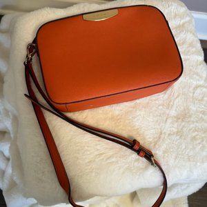 Henri Bendel Crossbody Camera Bag *Used*